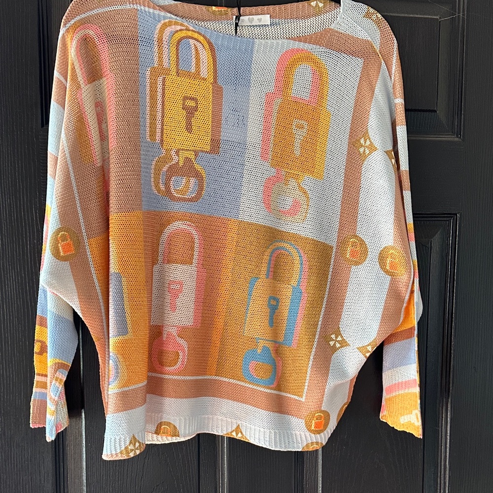 Colorful Lock and Ket Women's Sweater